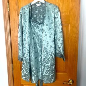 Jones New York Satin Robe and Nightgown